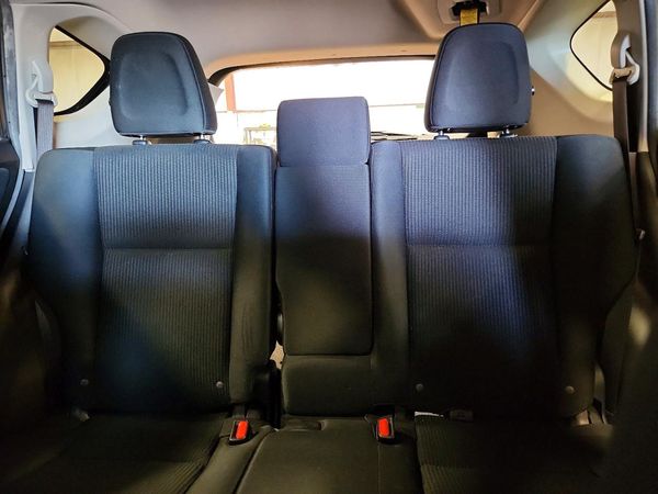 2016 TOYOTA RAV4 LE (X Grade)