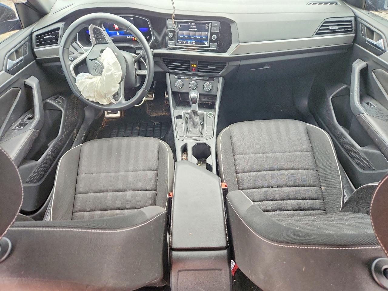 2023 VOLKSWAGEN JETTA Sport