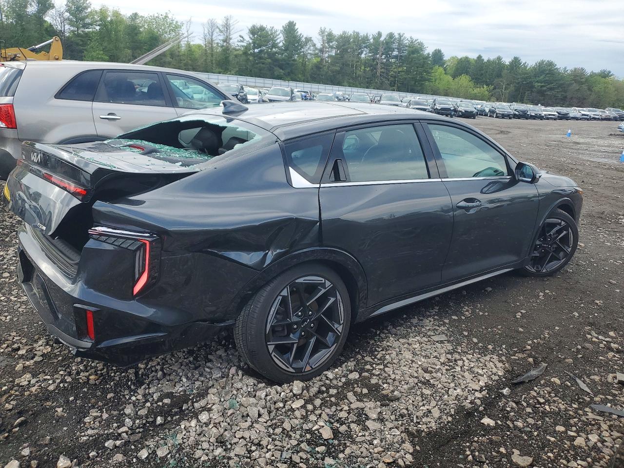 2025 KIA K4 GT-Line