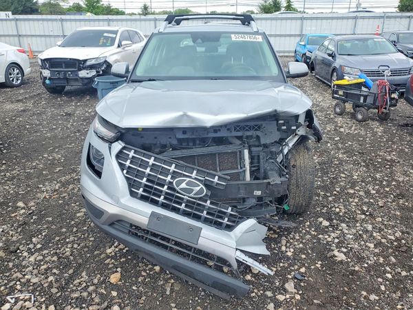 2021 HYUNDAI VENUE SEL & Denim