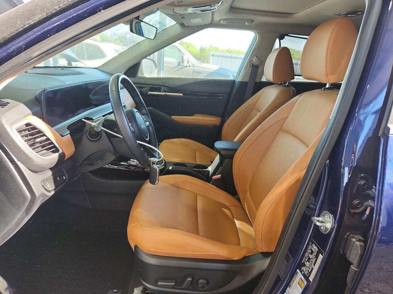 2024 KIA SELTOS EX