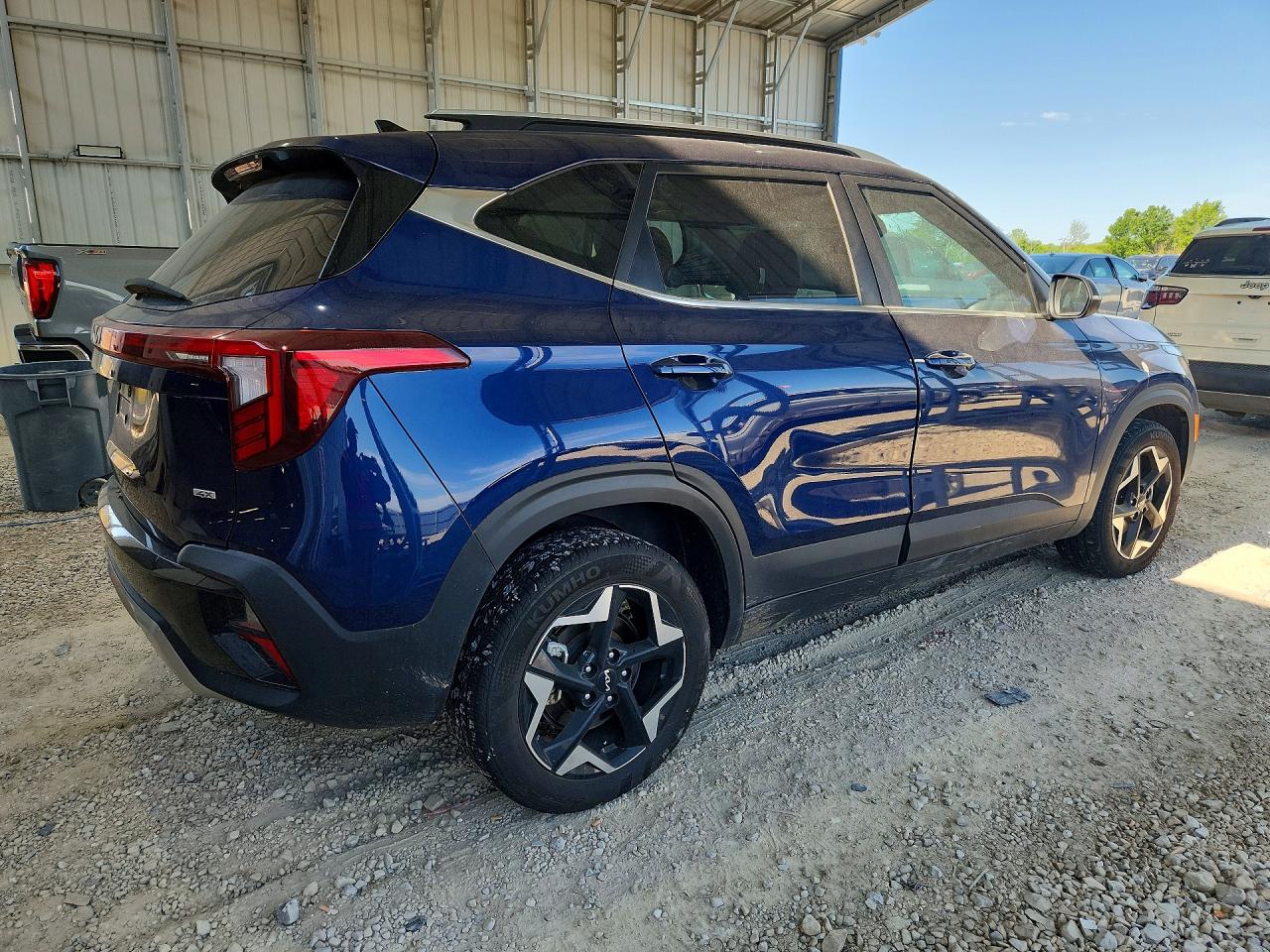 2024 KIA SELTOS EX