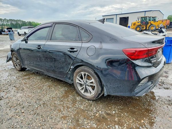 2022 KIA FORTE FE, LXS