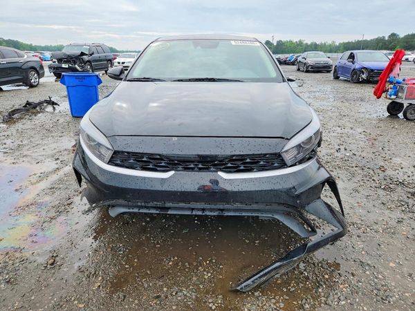 2022 KIA FORTE FE, LXS