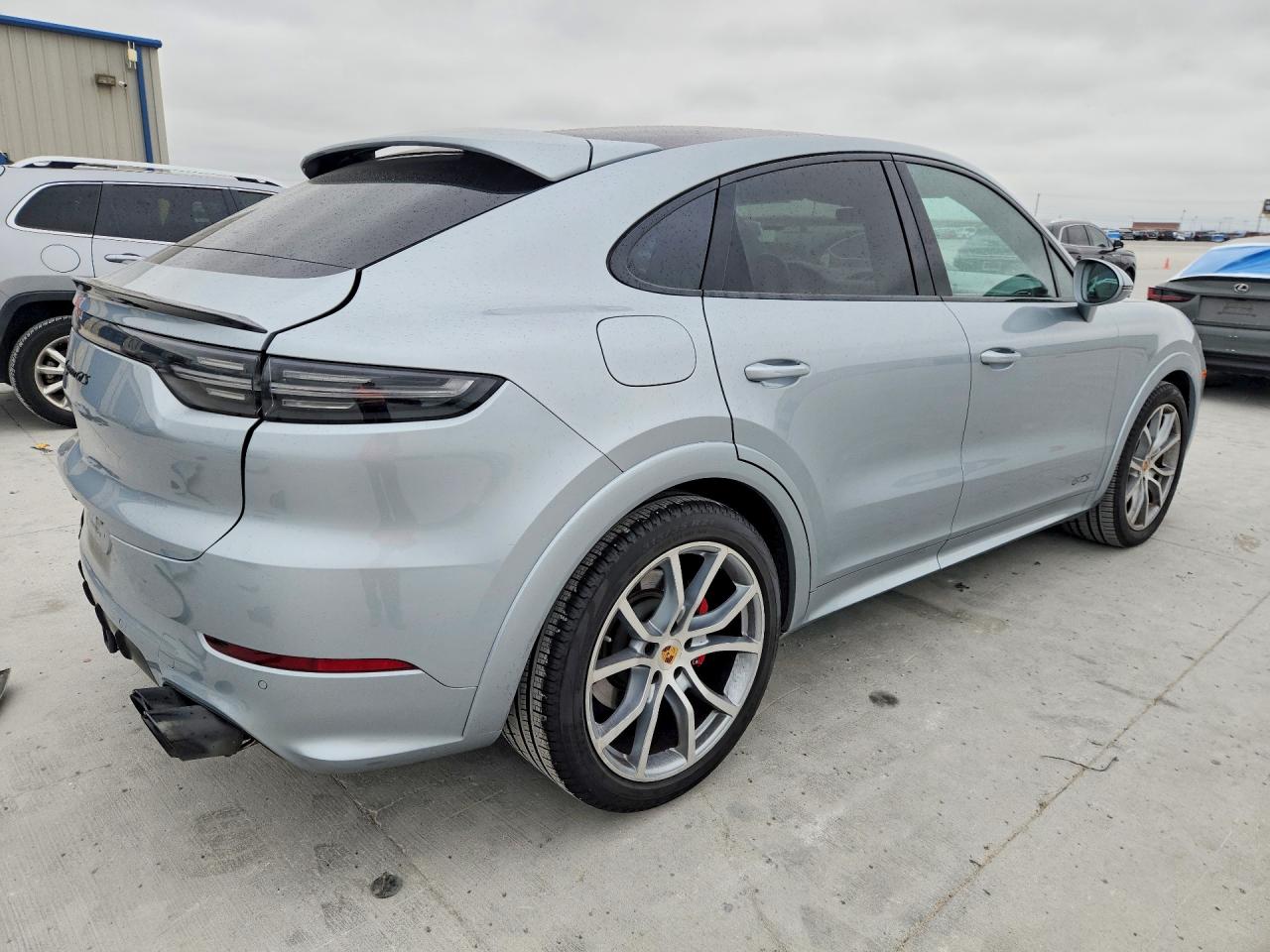 2023 PORSCHE CAYENNE GTS Coupe