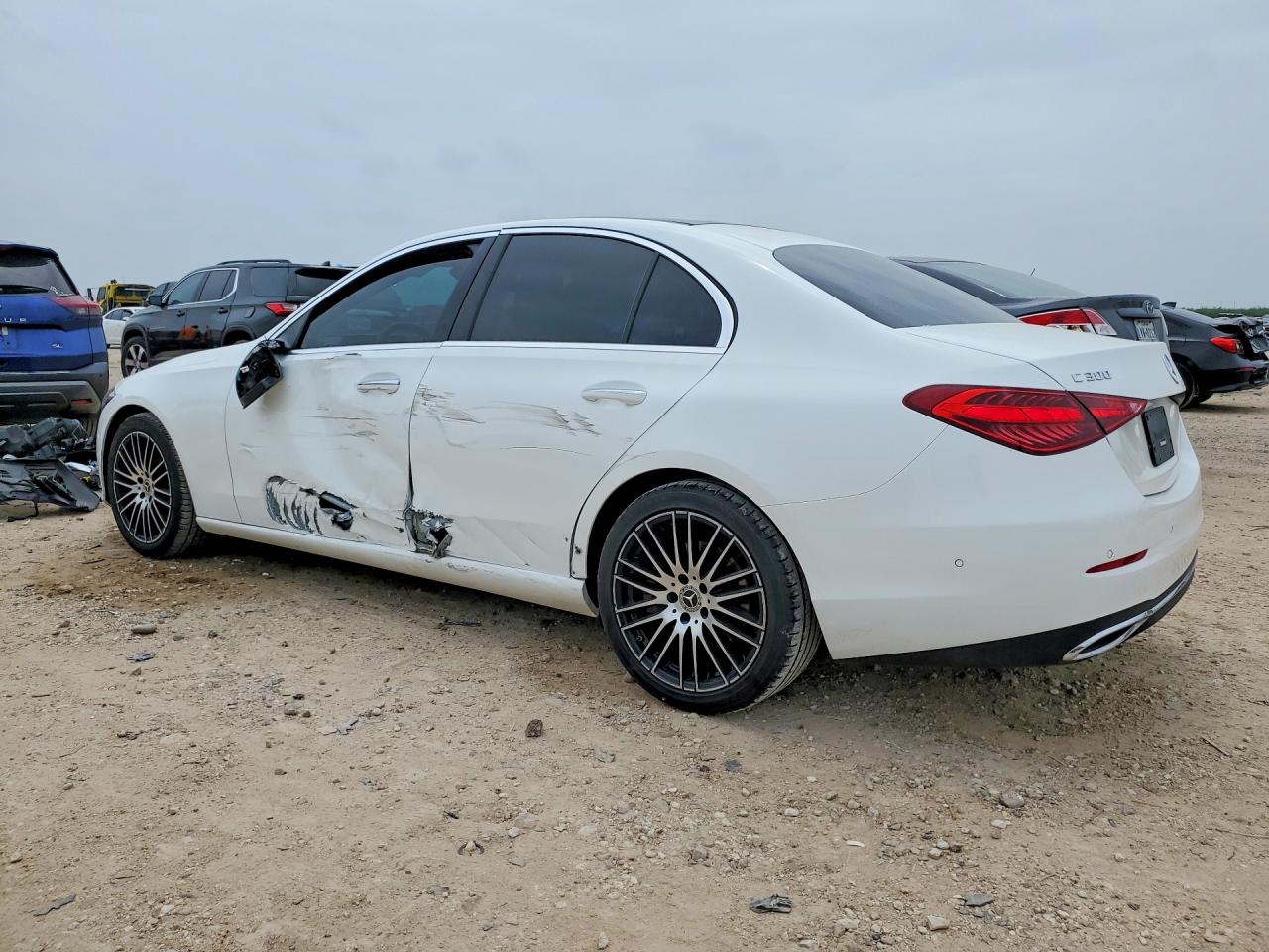 2024 MERCEDES-BENZ C C300