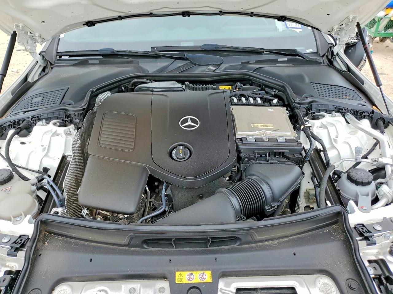 2024 MERCEDES-BENZ C C300