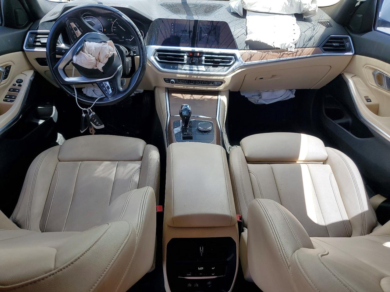 2019 BMW 330