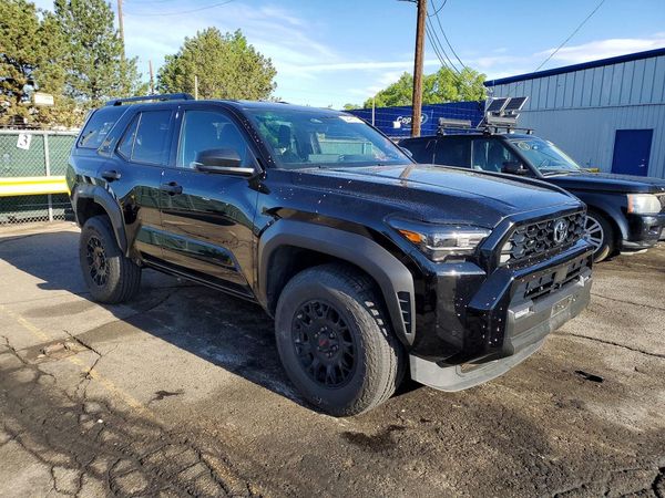 2025 TOYOTA 4RUNNER