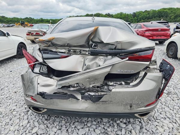 2019 LEXUS ES 350