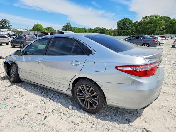 2015 TOYOTA CAMRY