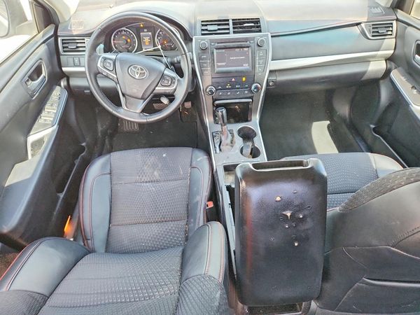 2015 TOYOTA CAMRY