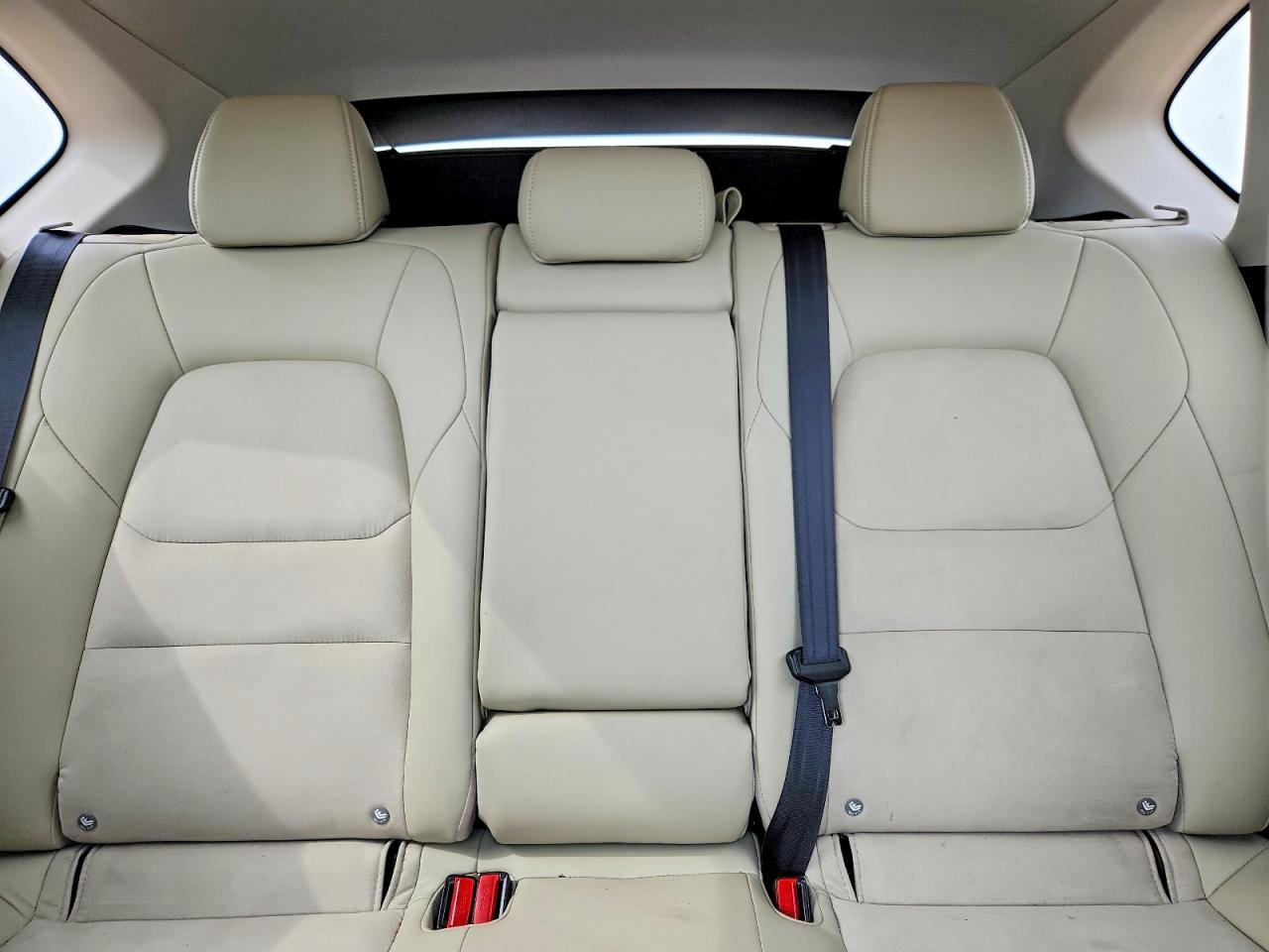 2022 MAZDA CX-5 Select Package
