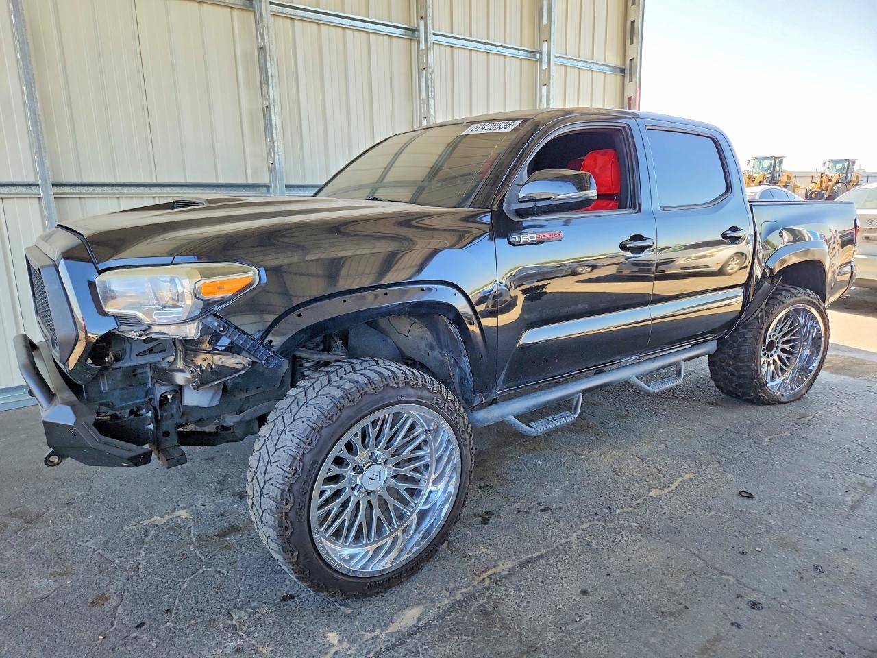 2017 TOYOTA TACOMA