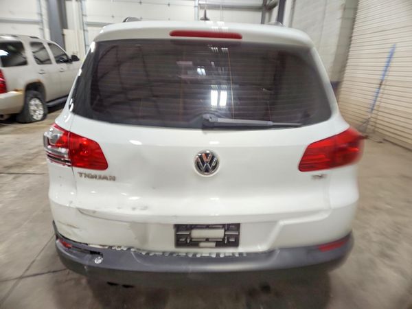 2017 VOLKSWAGEN TIGUAN S, Limited