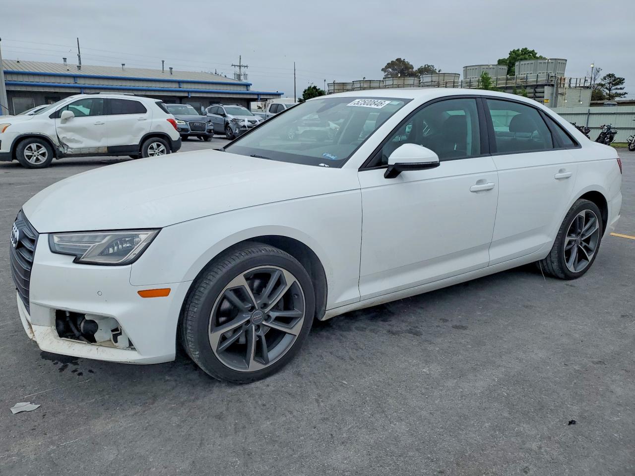 2019 AUDI A4 Premium, Titanium