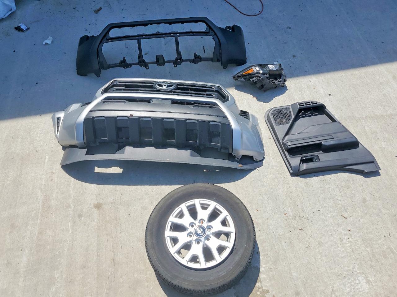 2025 TOYOTA TACOMA