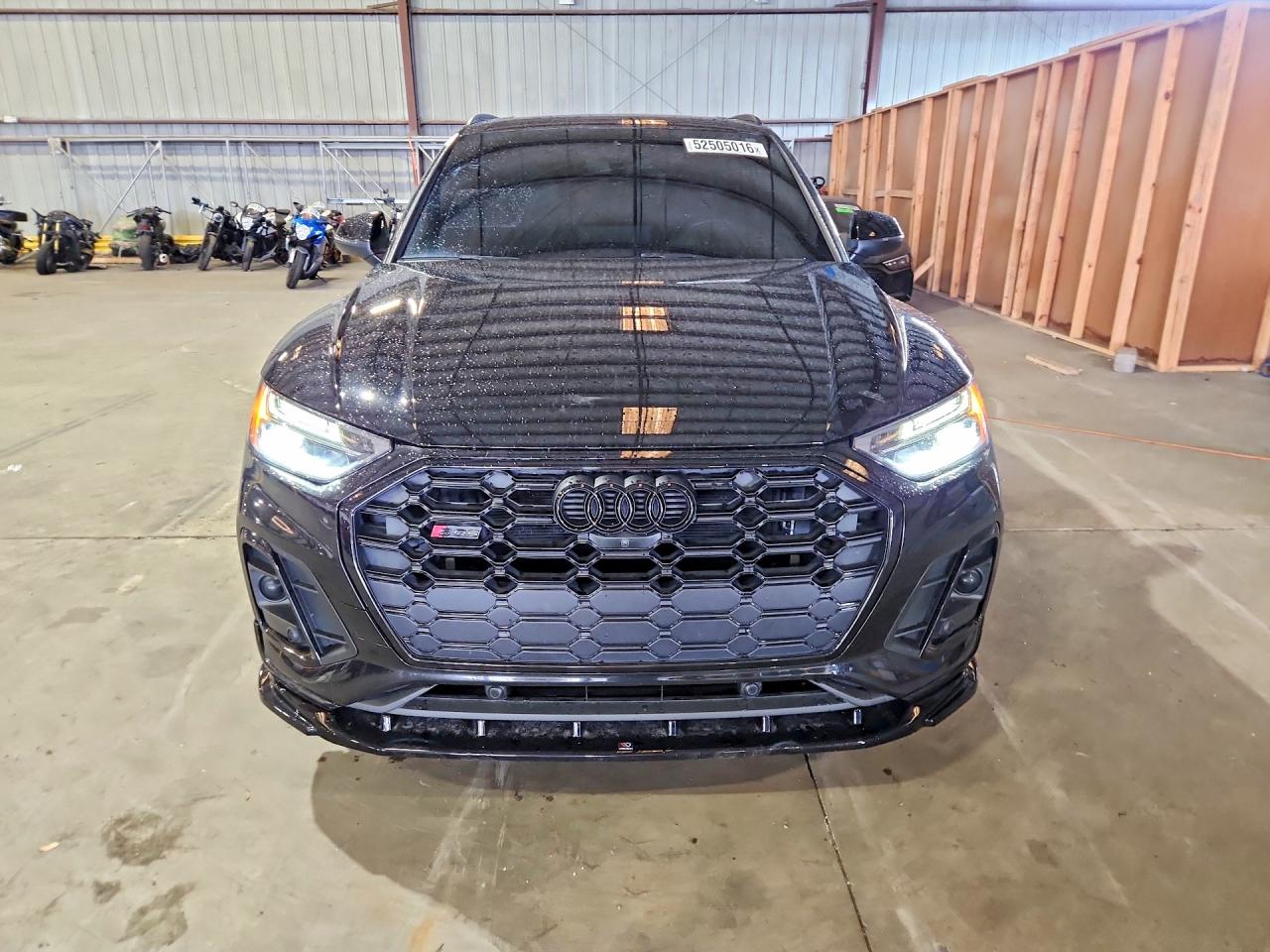 2022 AUDI SQ5