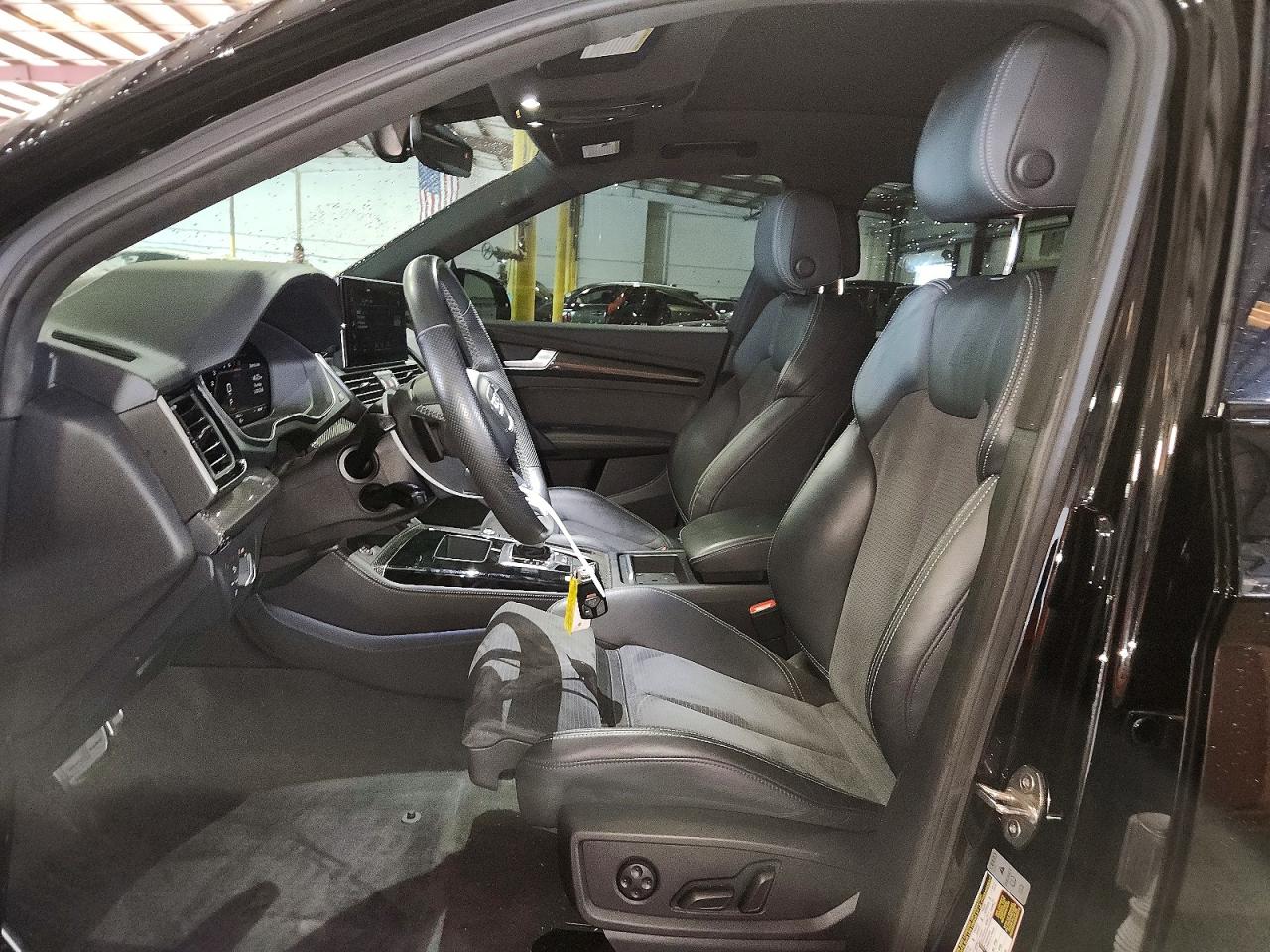 2022 AUDI SQ5