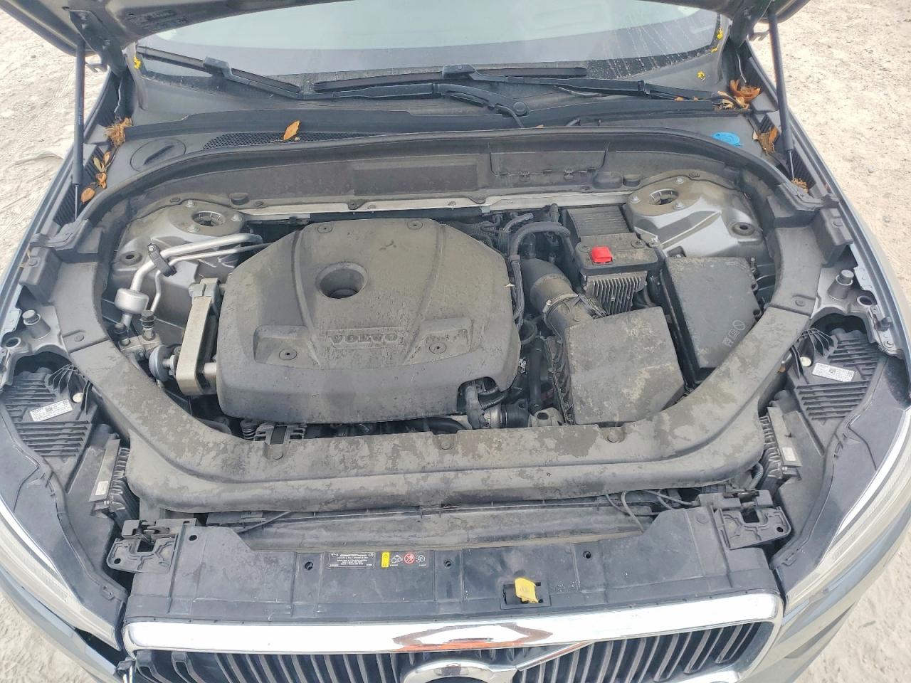 2019 VOLVO XC60 Momentum