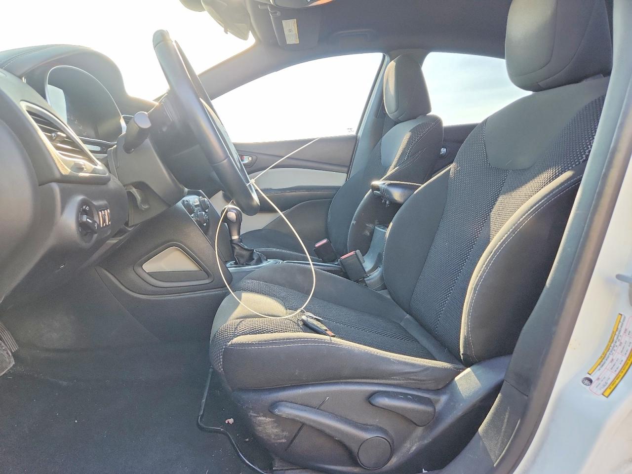 2016 DODGE DART SXT