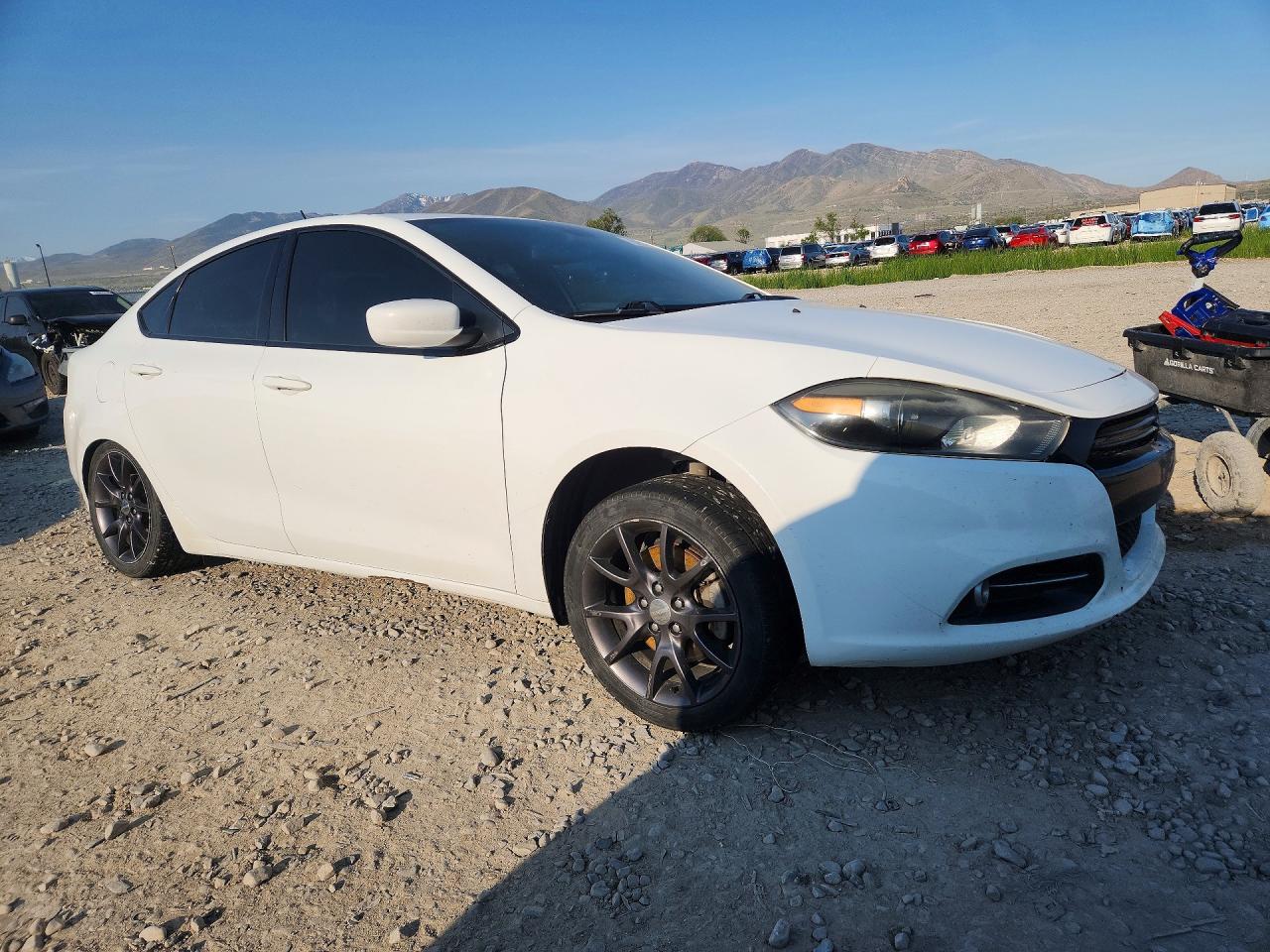 2016 DODGE DART SXT