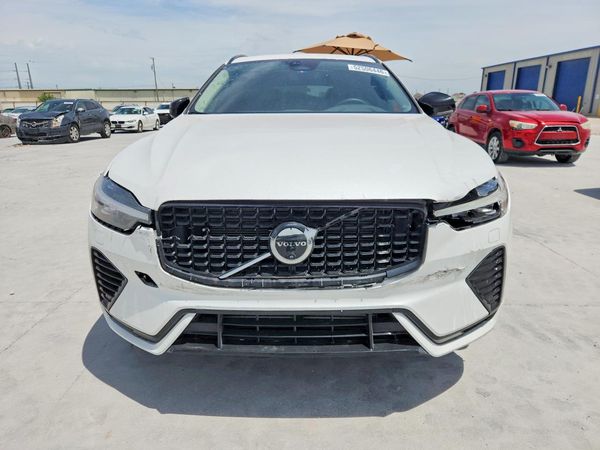 2025 VOLVO XC60 Plus Dark — DIRF