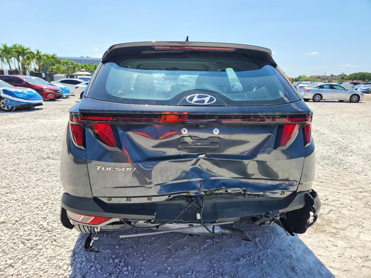 2024 HYUNDAI TUCSON SE