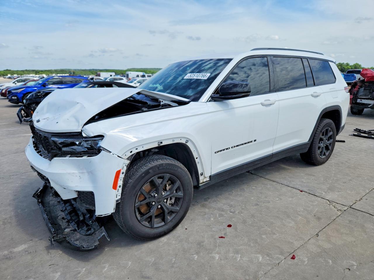 2024 JEEP GRAND CHEROKEE L LAREDO 4X2