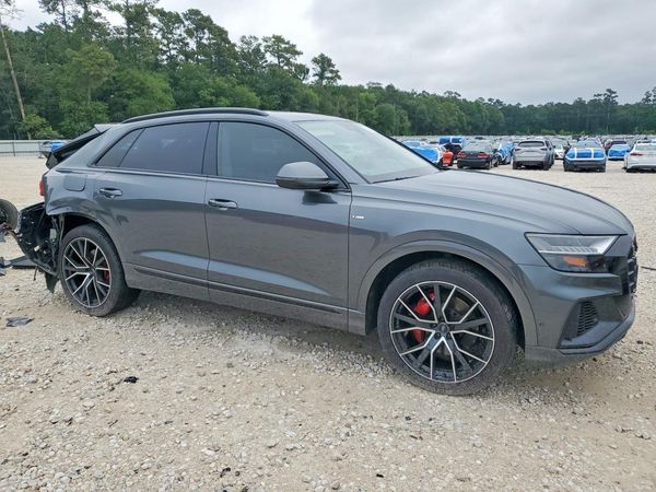 2019 AUDI Q8