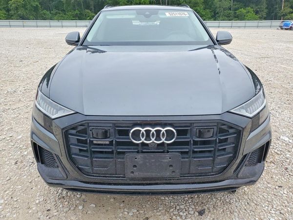 2019 AUDI Q8