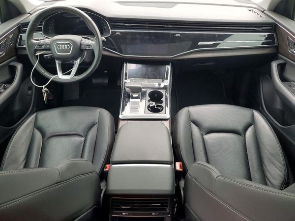 2019 AUDI Q8