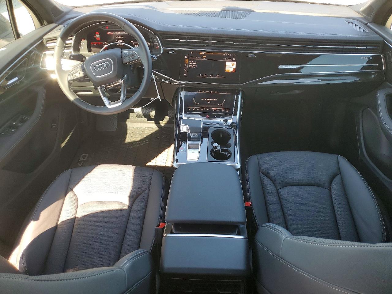 2026 AUDI Q7 quattro Premium Plus