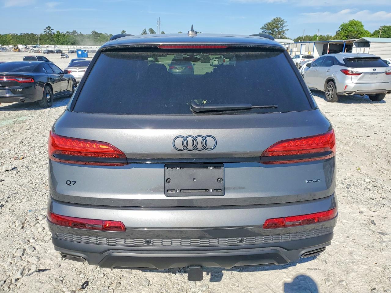 2026 AUDI Q7 quattro Premium Plus