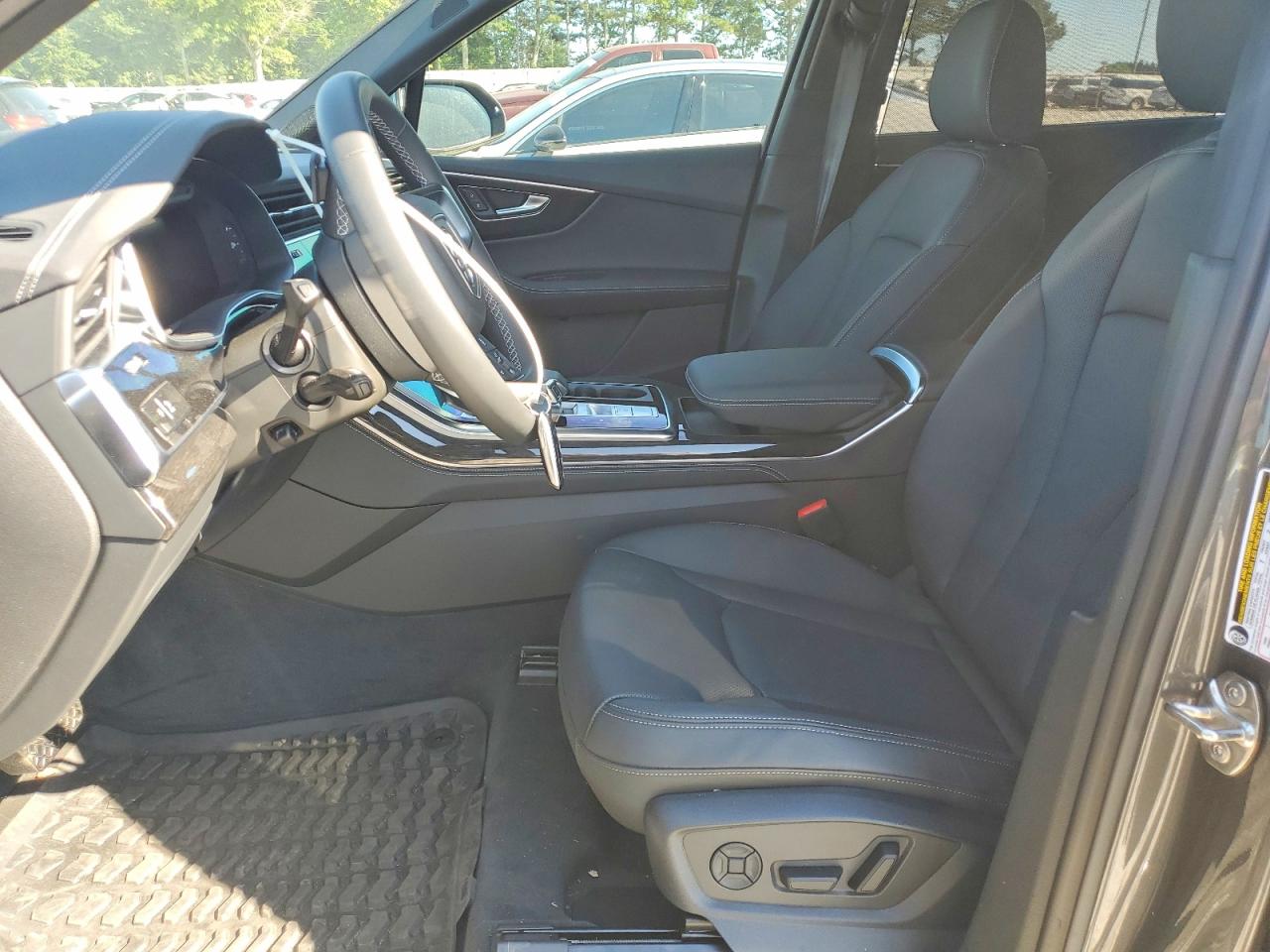 2026 AUDI Q7 quattro Premium Plus