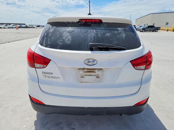 2015 HYUNDAI TUCSON GL (Middle-Low)