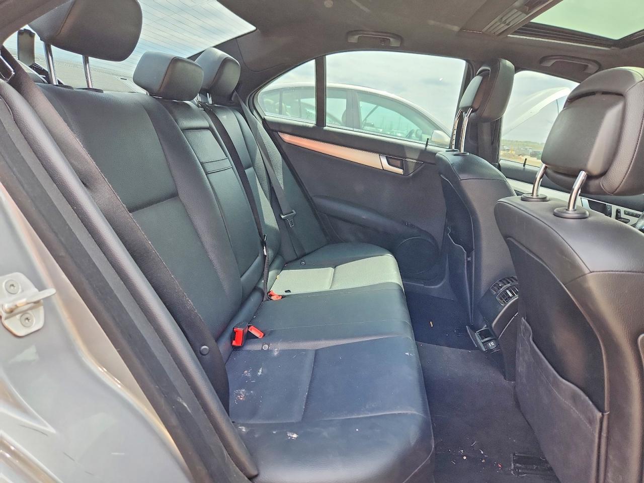 2014 MERCEDES-BENZ C C300 4 MATIC