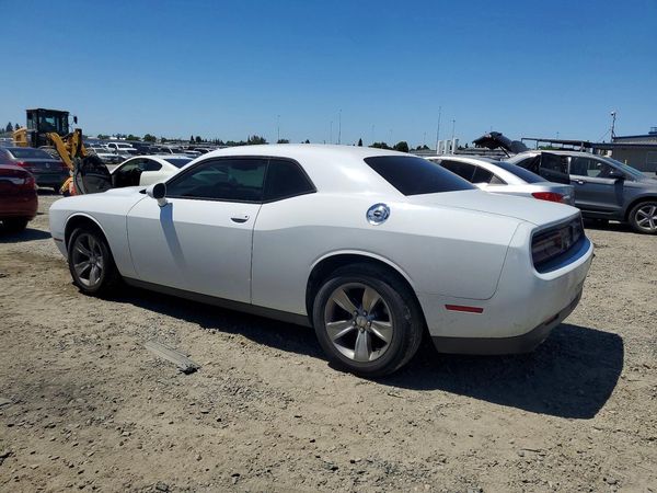 2016 DODGE CHALLENGER SXT