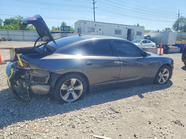 2018 DODGE CHARGER SXT Plus