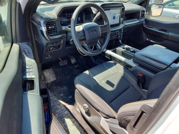 2025 FORD F150