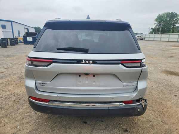 2025 JEEP GRAND CHEROKEE
