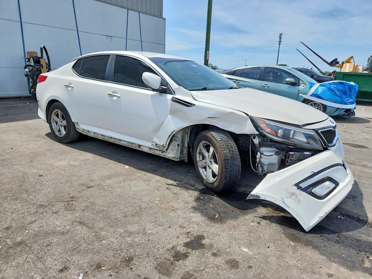 2015 KIA OPTIMA GL - Middle-low