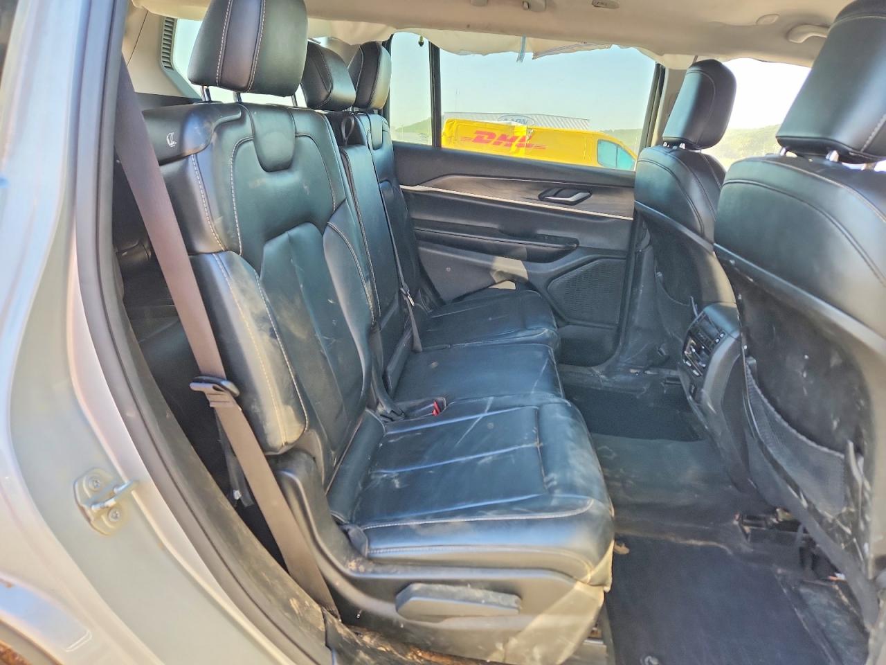 2023 JEEP GRAND CHEROKEE L LIMITED 4X2
