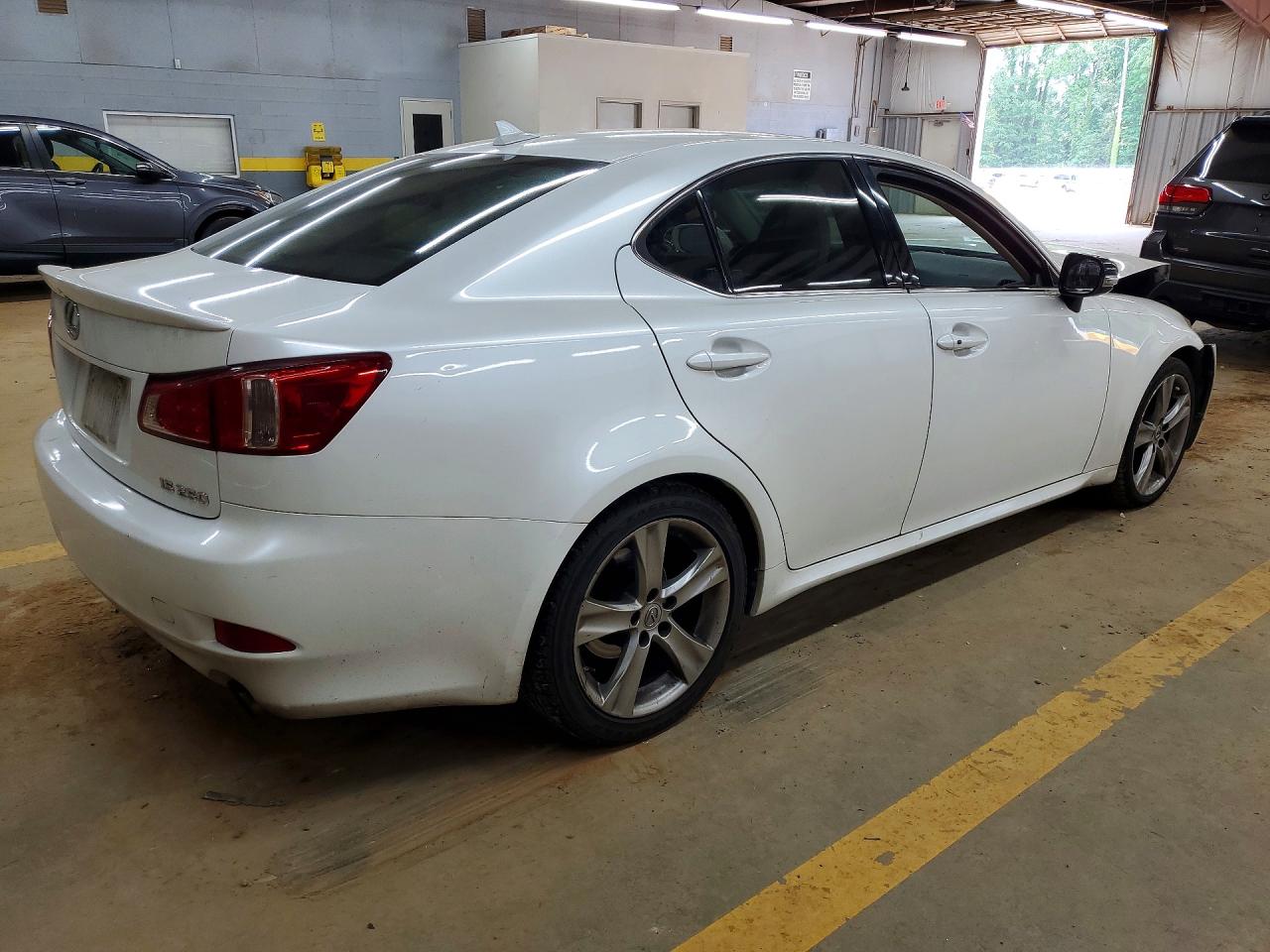 2011 LEXUS IS 250C