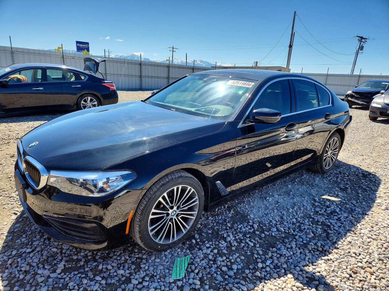 2020 BMW 530