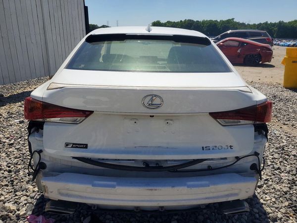 2017 LEXUS IS