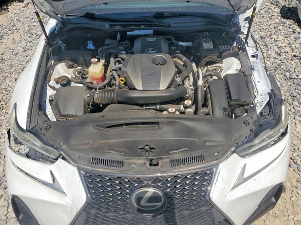 2017 LEXUS IS