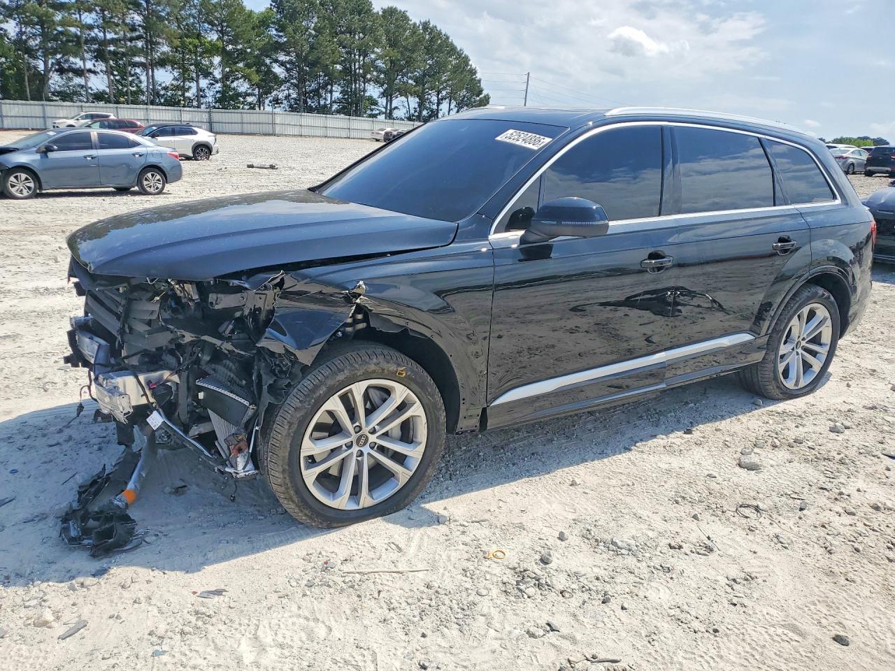 2025 AUDI Q7 quattro Premium