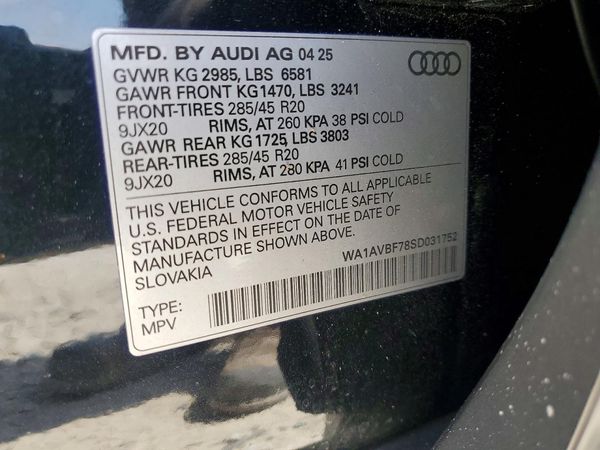 2025 AUDI Q7 quattro Premium