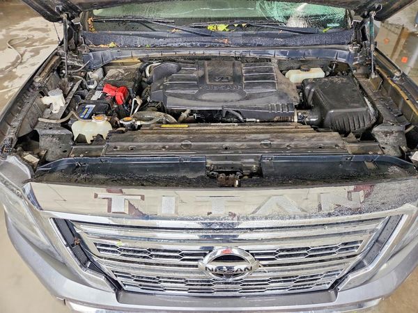 2021 NISSAN TITAN Crew Cab